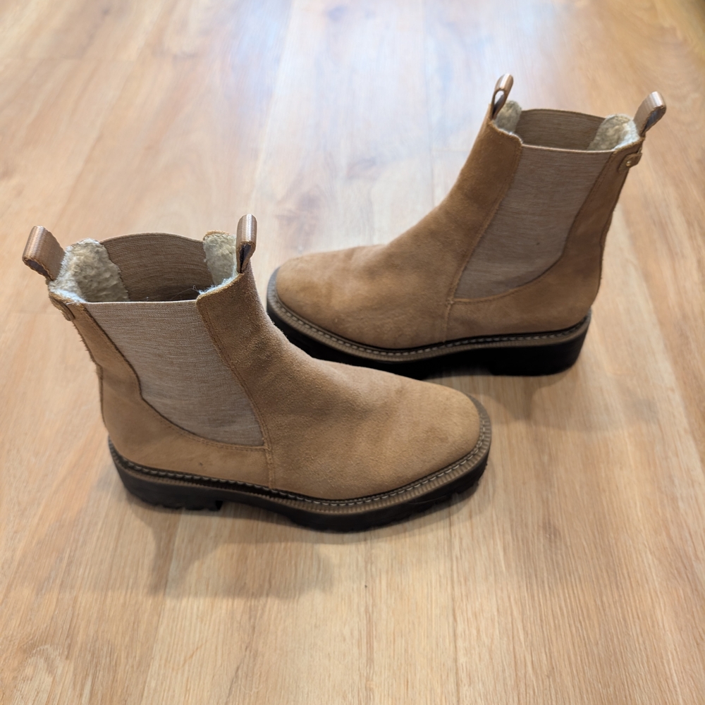 Sam Edelman Tan Suede Chelsea Boots 6.5